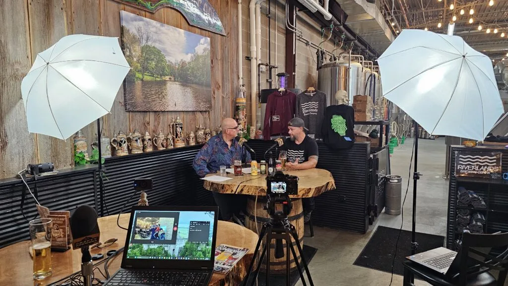 Riverlands Brewing Company Co-Owner and Head Brewer Eric Bramwell (right) talks to Crafty Brewers podcast host Brian Noonan (left)